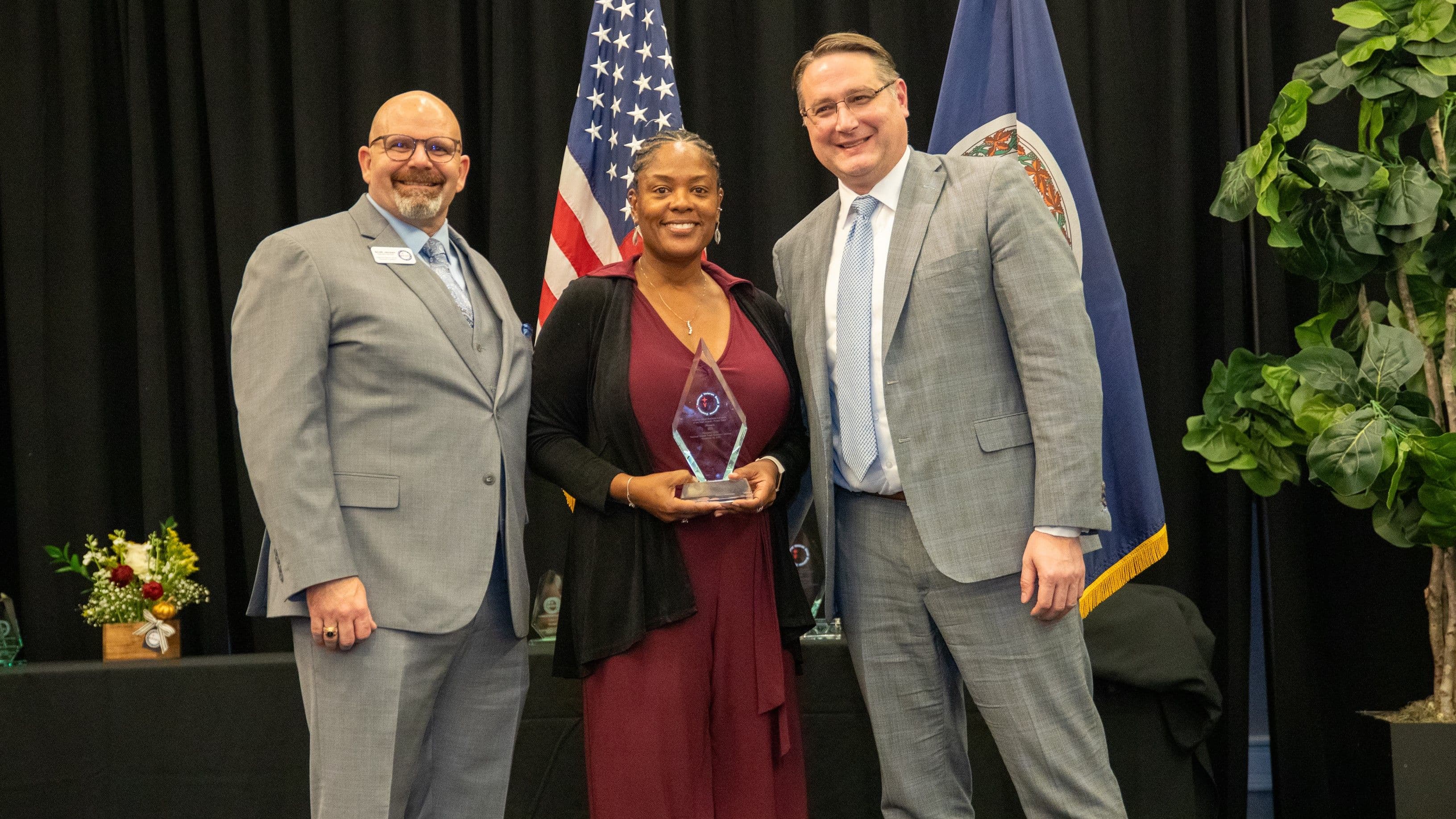 HII Recognized with Veteran Small Business Advocate of the Year Award