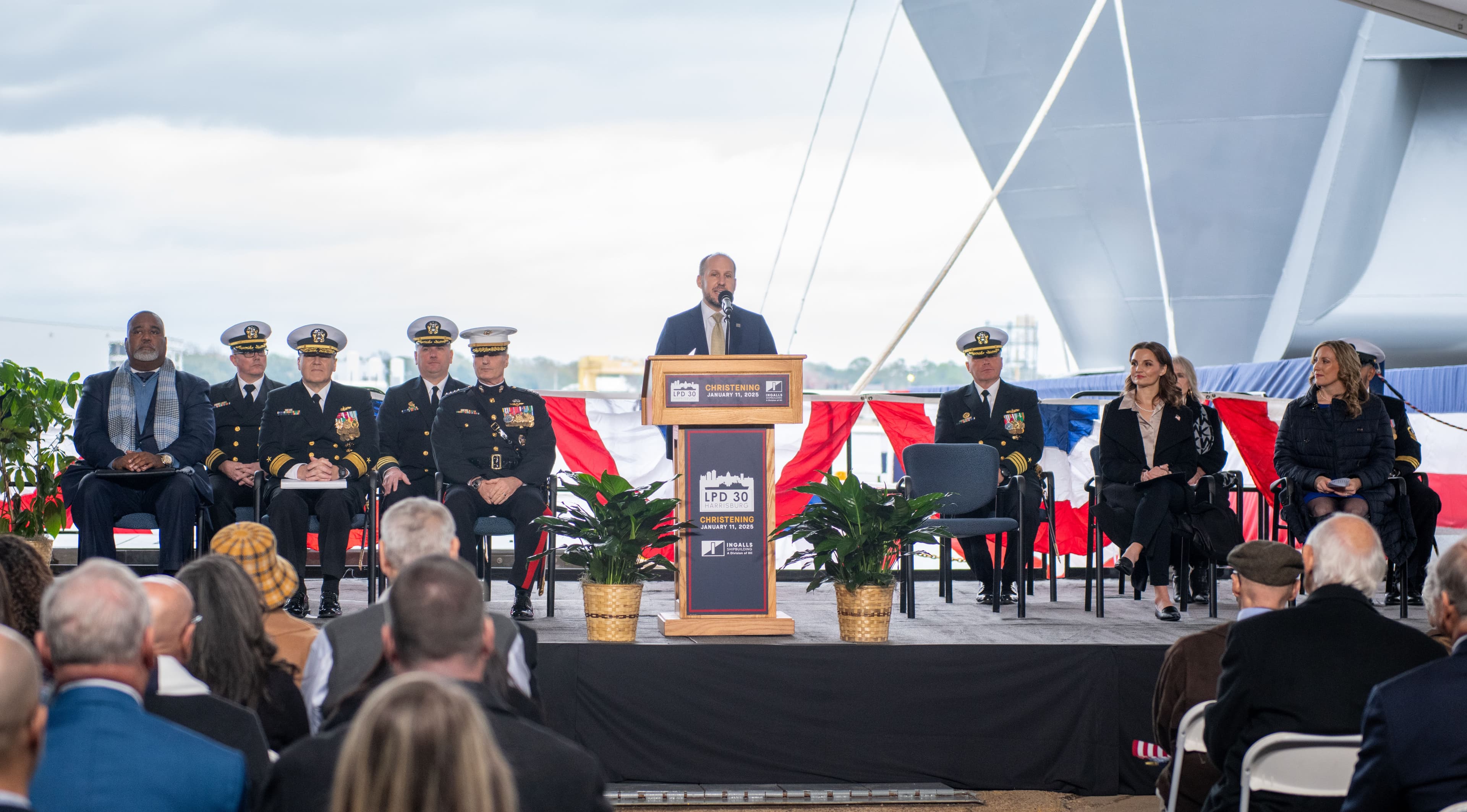 HII Christens Amphibious Transport Dock Harrisburg (LPD 30)