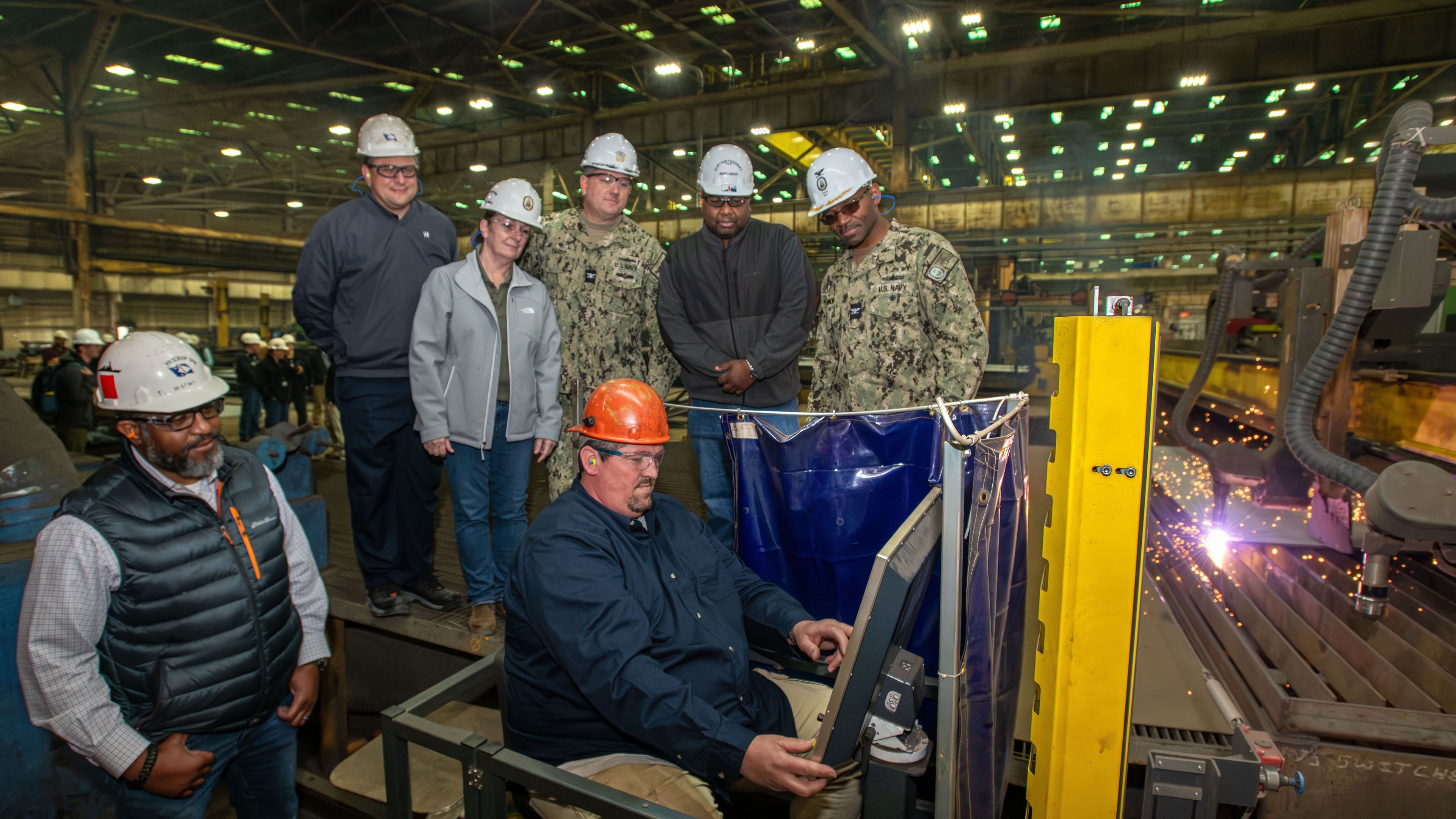 HII Begins Fabrication of Amphibious Transport Dock Philadelphia (LPD 32)