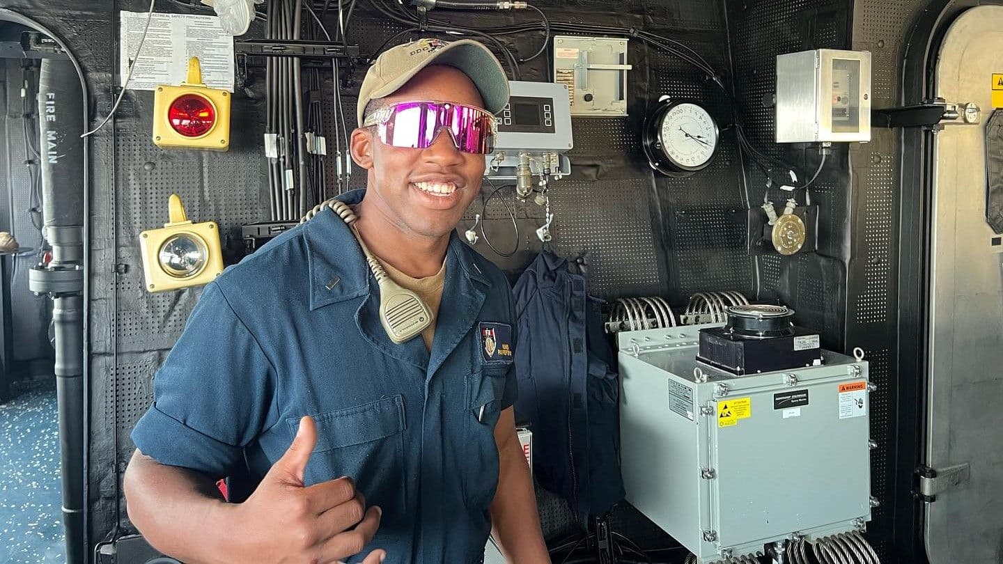 Hometown Hero | Pascagoula sailor steers Zumwalt (DDG 1000) to Ingalls