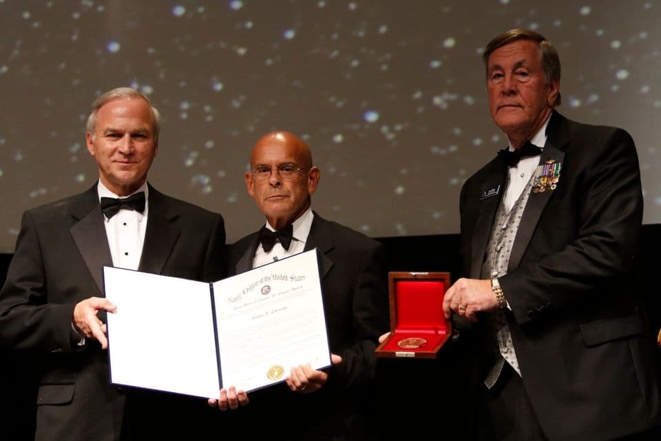 RETIRED PRESIDENT OF INGALLS SHIPBUILDING HONORED WITH NAVY LEAGUE'S NIMITZ AWARD